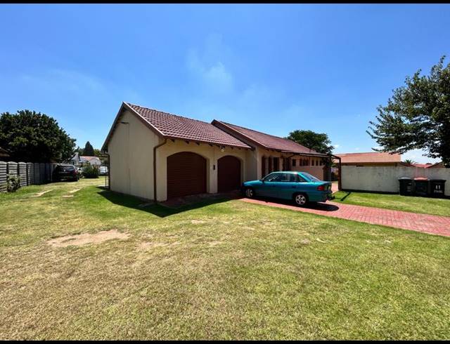 3 BEDROOM HOUSE FOR SALE IN SHARON PARK